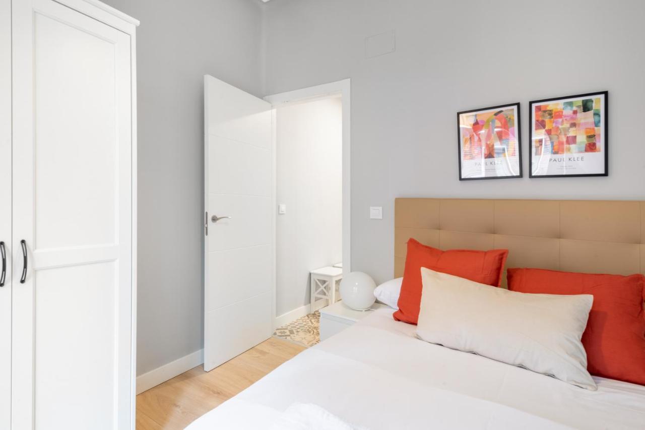 2 Bedrooms 1 Bathroom Furnished - Lavapies - Modern - Mintystay 마드리드 외부 사진